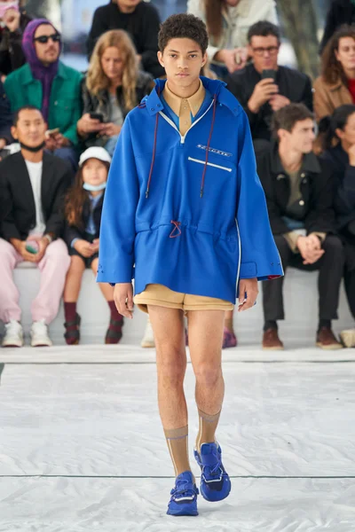 Look 26